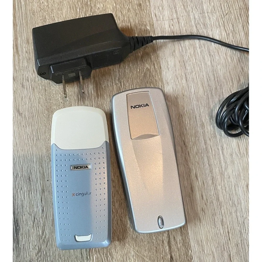 NOKIA 6610I GRAY & Nokia 3120b - For Parts